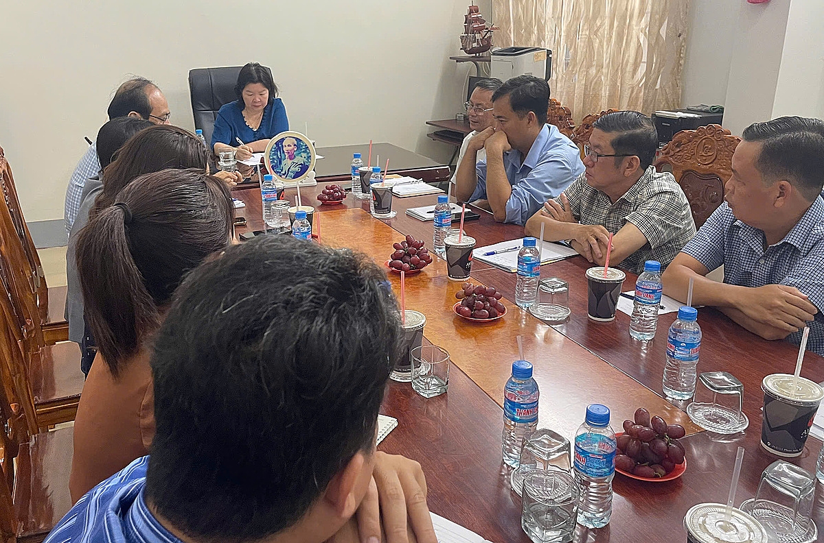 Ngày 30/6/2025, Chủ tịch Liên minh Hợp tác xã Việt Nam đã có buổi làm việc với Liên minh HTX Cà Mau về chương trình MTQG giảm nghèo bền vững.