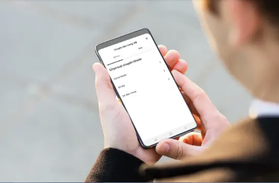 Từ ngày 1/7/2025, hóa đơn từ 5 triệu đồng trở lên phải chuyển khoản mới được khấu trừ thuế.