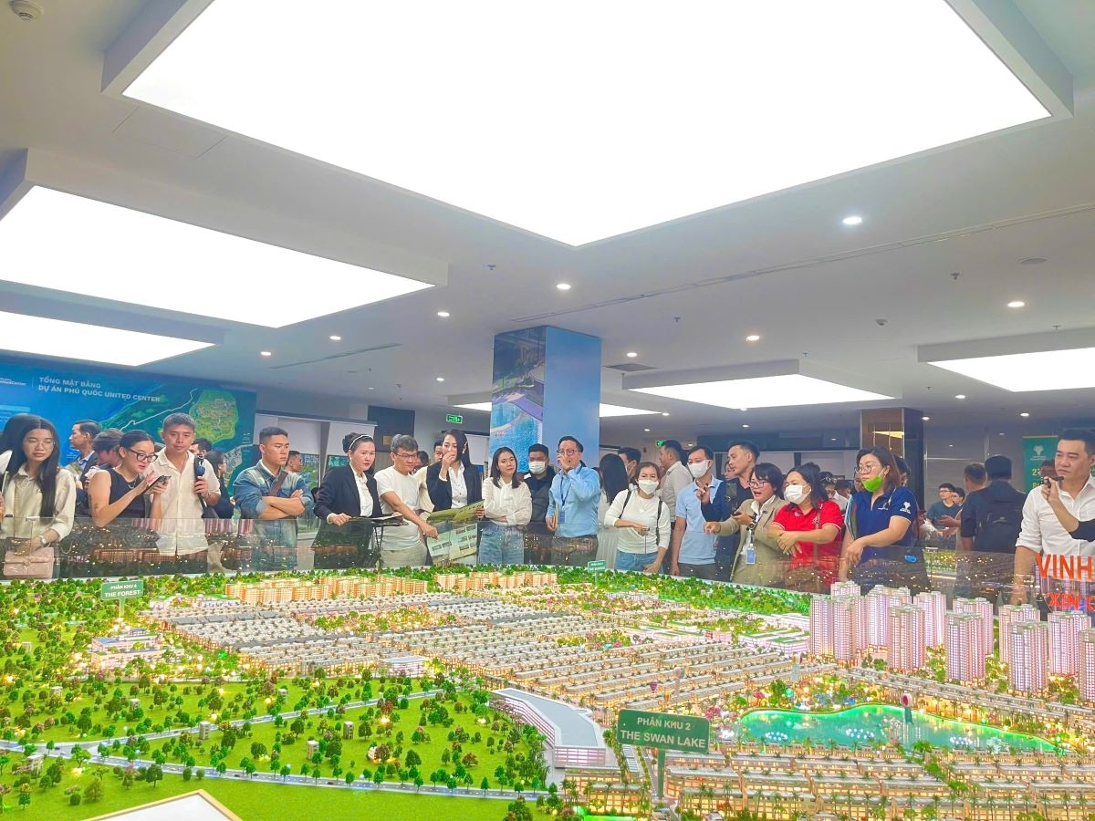 Nhà đầu tư “rộng cửa” sở hữu thấp tầng Vinhomes Green City nhờ nền giá tốt và chính sách giãn xây vượt trội.