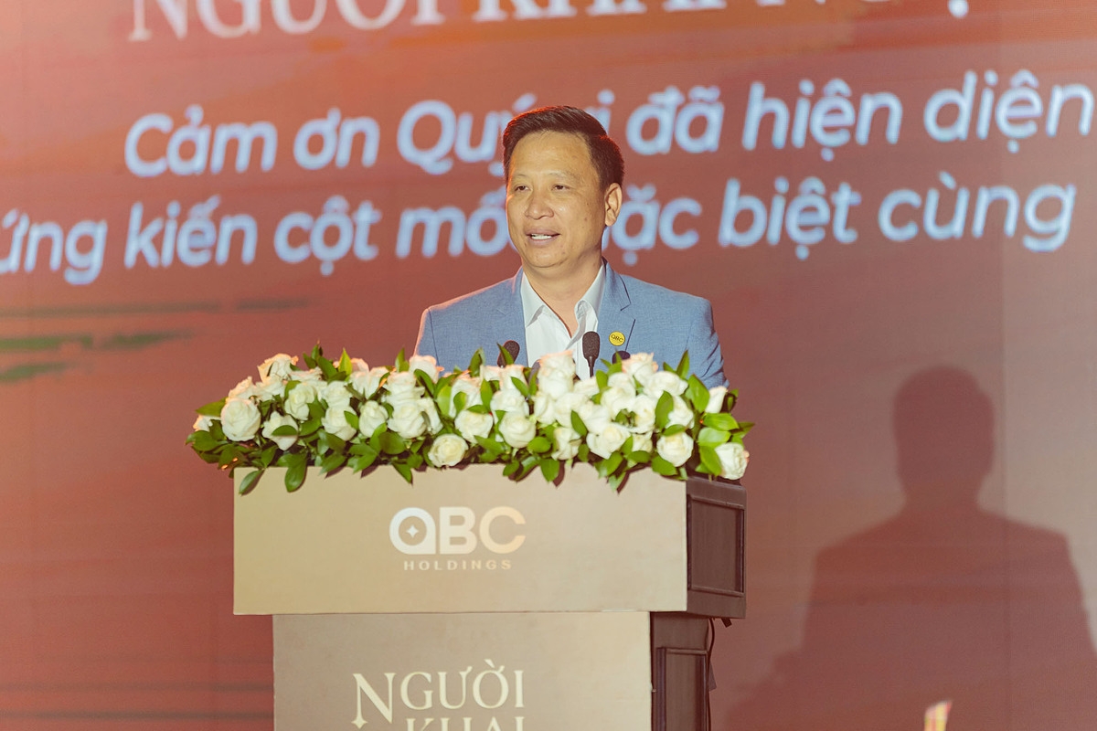 Ông Trần Văn Hiếu, Tổng giám đốc OBC Holdings, phát biểu tại sự kiện.