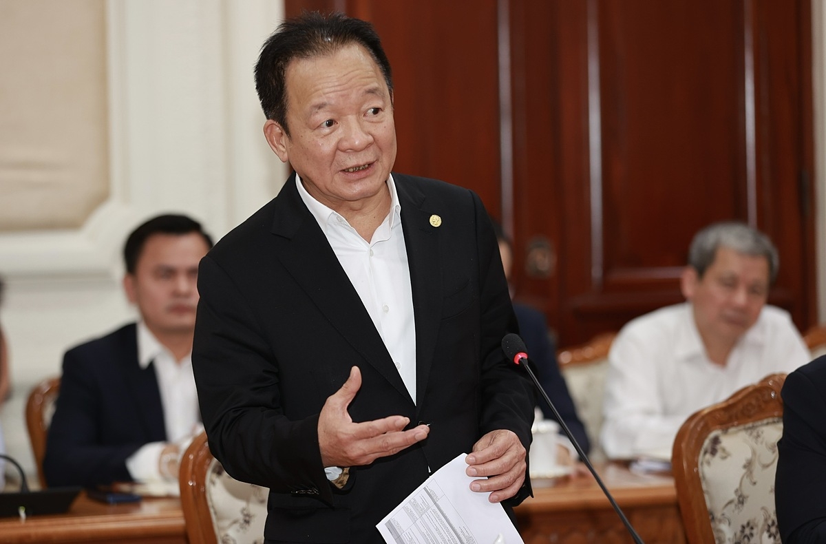 Doanh nhân Đỗ Quang Hiển, Nhà sáng lập, Chủ tịch Điều hành Tập đoàn T&T Group phát biểu tại buổi làm việc.