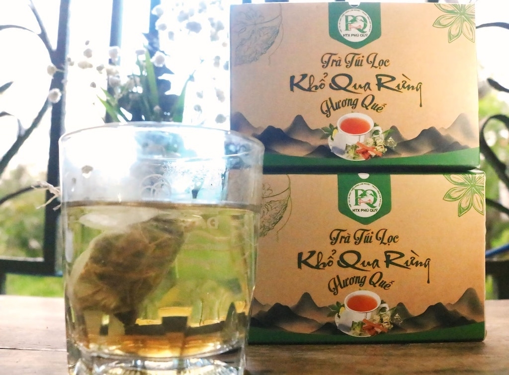 Sản phẩm trà túi lọc khổ qua rừng hương quế của HTX Phát triển nông lâm nghiệp - Thương mại và dịch vụ tổng hợp Phú Quý.