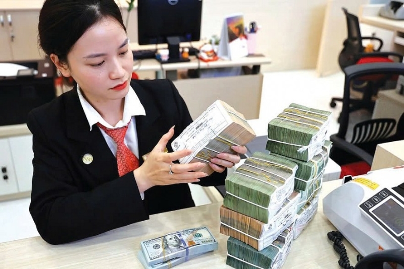 Tín dụng chảy mạnh, doanh nghiệp nhỏ và vừa vẫn khát vốn