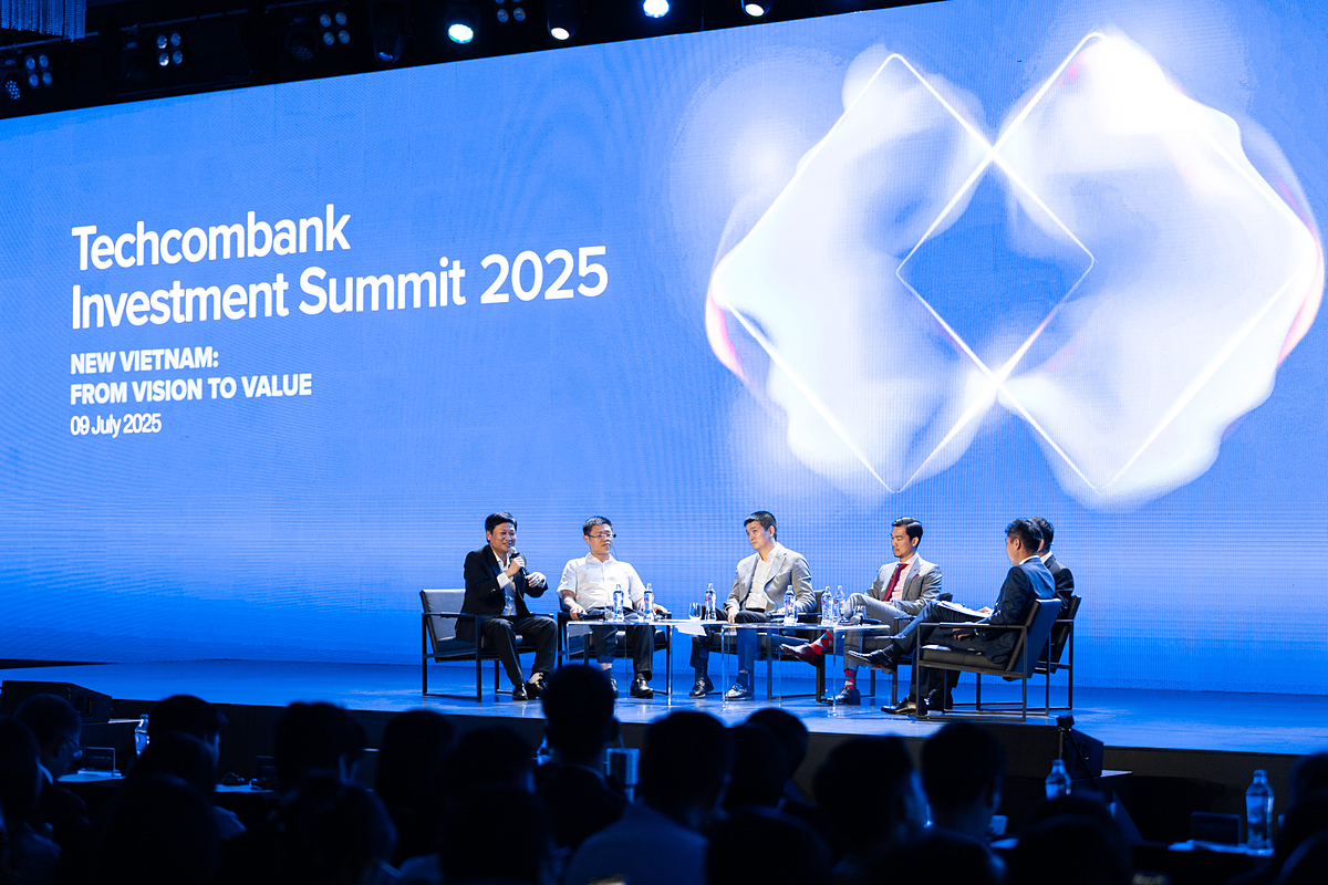 Techcombank đã tổ chức thành công Techcombank Investment Summit 2025 với chủ đề “Việt Nam mới: Tầm nhìn kiến tạo giá trị”.
