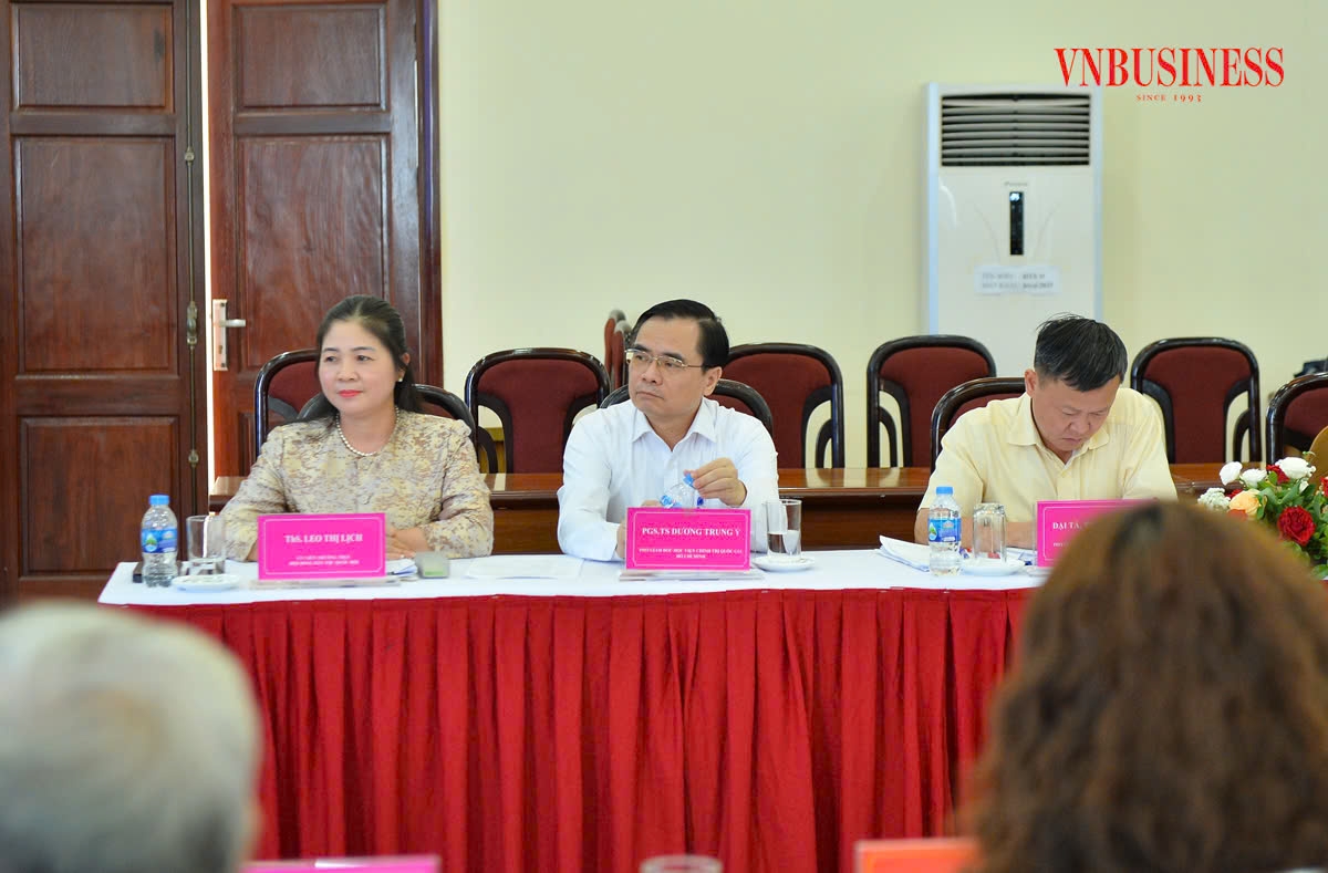 Hội thảo nhận được sự tham gia, góp ý của đông đảo chuyên gia, nhà quản lý.