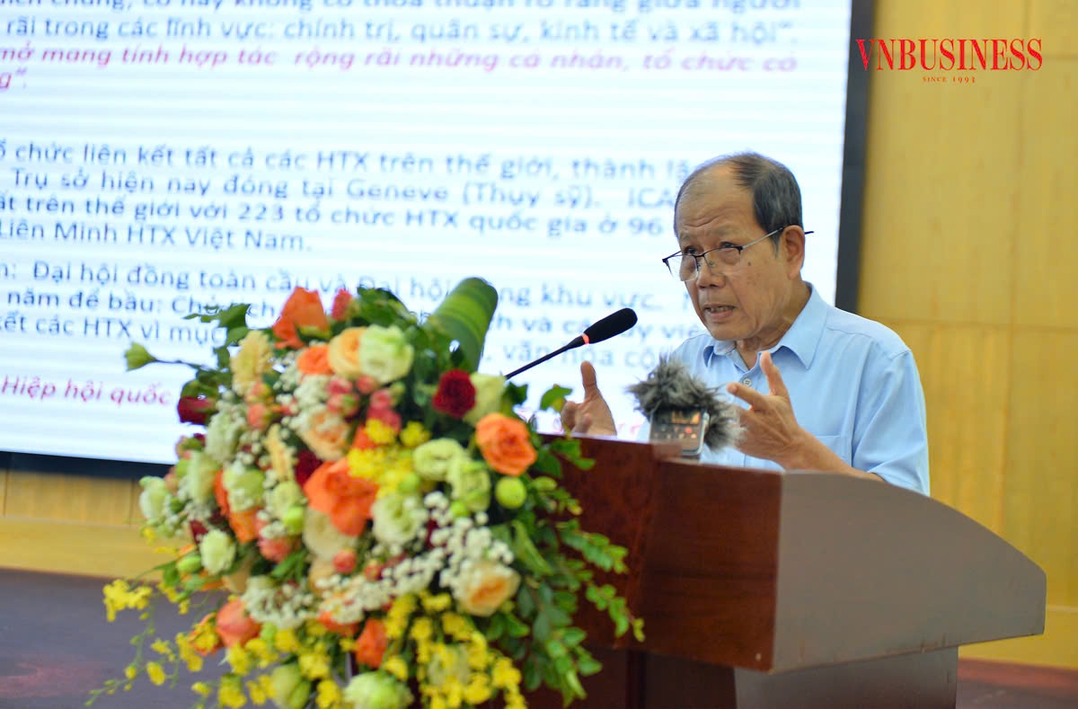 PGS.TS Chu Tiến Quang chia sẻ tại hội thảo.