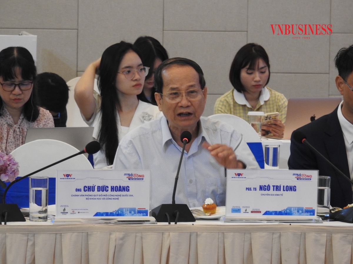 PGS.TS Ngô Trí Long tại Diễn đàn Chuyển đổi số khu vực công - Tiền đề cho phát triển kinh tế xã hội.