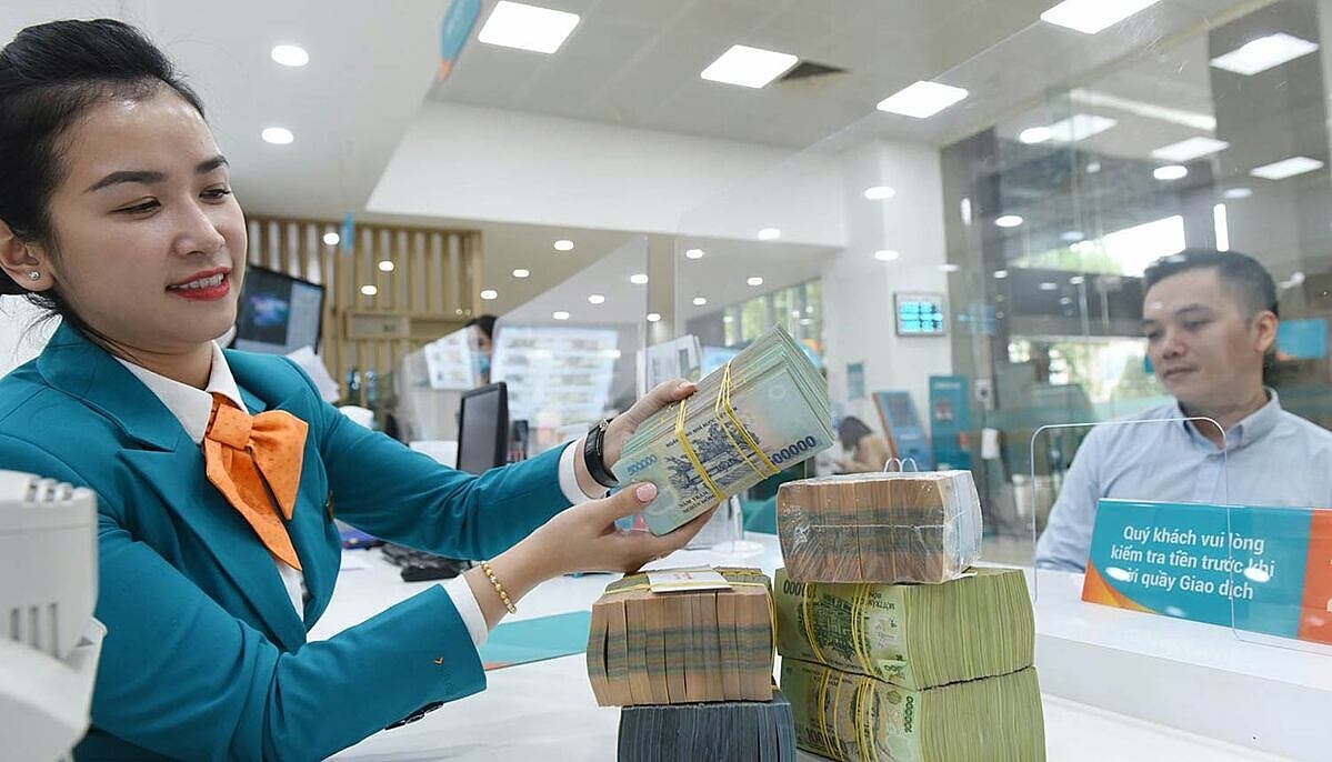 Trong 6 tháng đầu năm tín dụng trở thành động lực chính cho tăng trưởng lợi nhuận của ngân hàng.