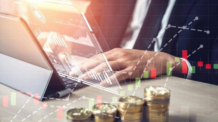 VN-Index vượt 1.500 điểm, việc gồng lãi của nhà đầu tư đang trở nên khó khăn.