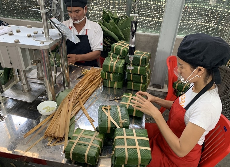 Việc ứng dụng máy móc ở một số công đoạn giúp nâng cao năng suất.