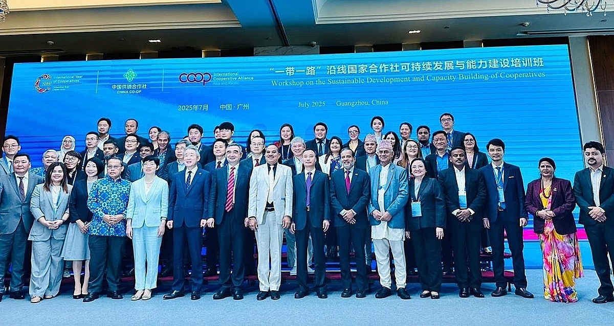 Các đại biểu tham dự Hội thảo quốc tế “Phát triển bền vững và tăng cường năng lực cho HTX”.