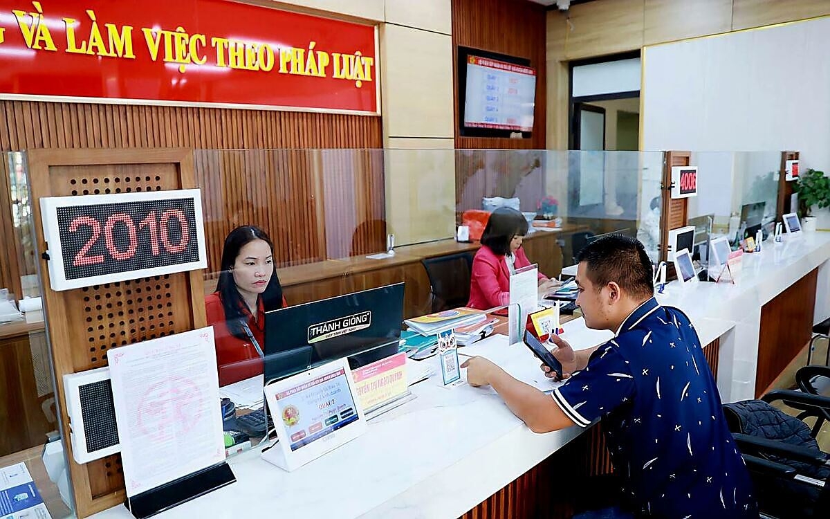 Đề xuất đánh thuế 20% trên lãi chuyển nhượng bất động sản khiến nhiều nhà đầu tư lo ngại biên lợi nhuận giảm, thị trường thứ cấp mất thanh khoản.