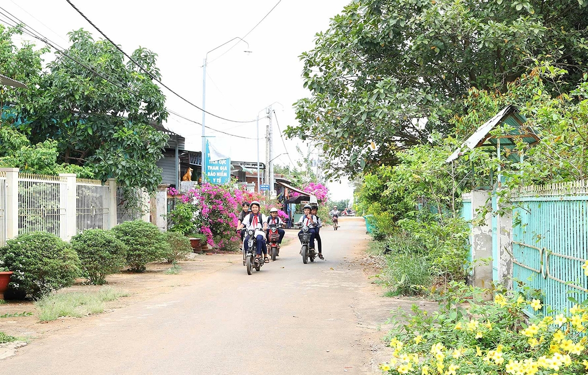 Nông thôn mới tỉnh Đồng Nai đang ngày càng khởi sắc &lpar;Ảnh: BĐN&rpar;.