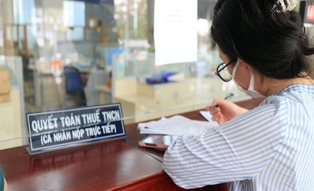 Một số chuyên gia kiến nghị bổ sung khoản chi phí vay mua, thuê nhà để giảm trừ gia cảnh khi tính thuế thu nhập cá nhân.