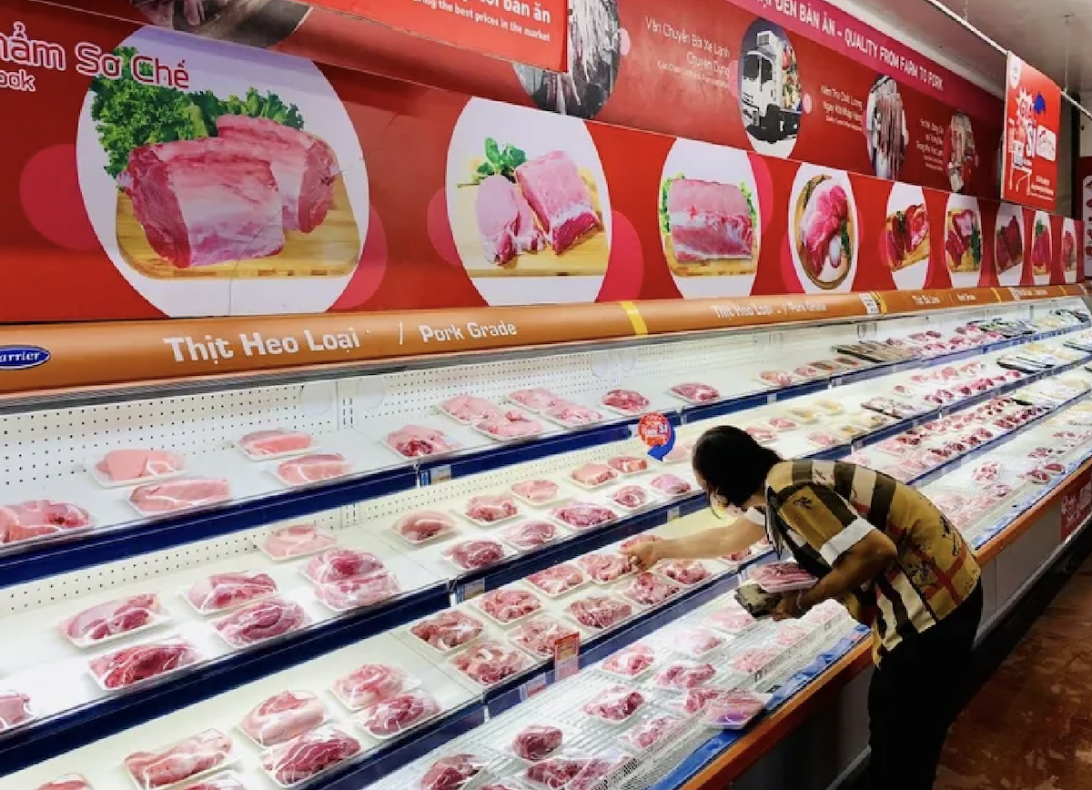 Bộ Tài chính dự báo một số yếu tố gây áp lực lên mặt bằng giá như giá nguyên nhiên vật liệu, một số loại lương thực, đồ uống, may mặc...