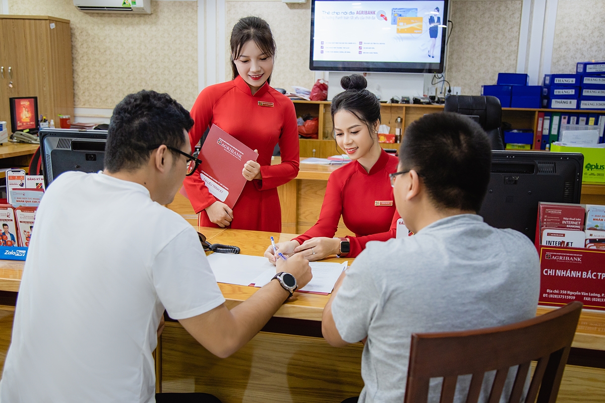 Agribank đã triển khai đồng bộ nhiều Chương trình tín dụng ưu đãi dành cho khách hàng cá nhân, góp phần hiện thực hóa giấc mơ an cư và phát triển kinh tế bền vững.