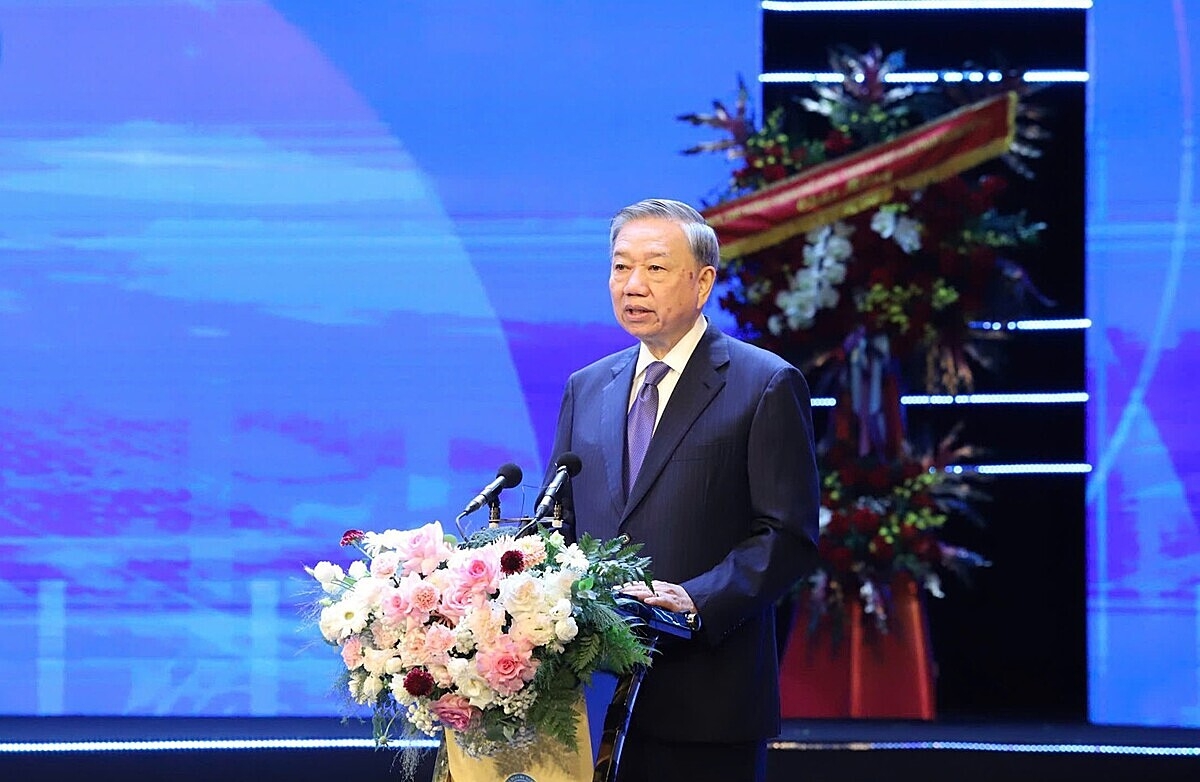 Tổng Bí thư Tô Lâm ghi nhận, biểu dương và đánh giá cao những cống hiến, nỗ lực của ngành Tài chính.