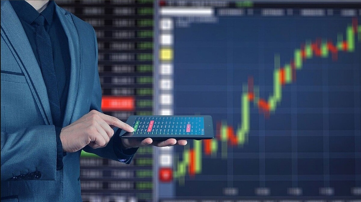 Các biến động ngắn hạn do cung chốt lời có thể tạo cơ hội tốt cho nhà đầu từ “lên tàu”