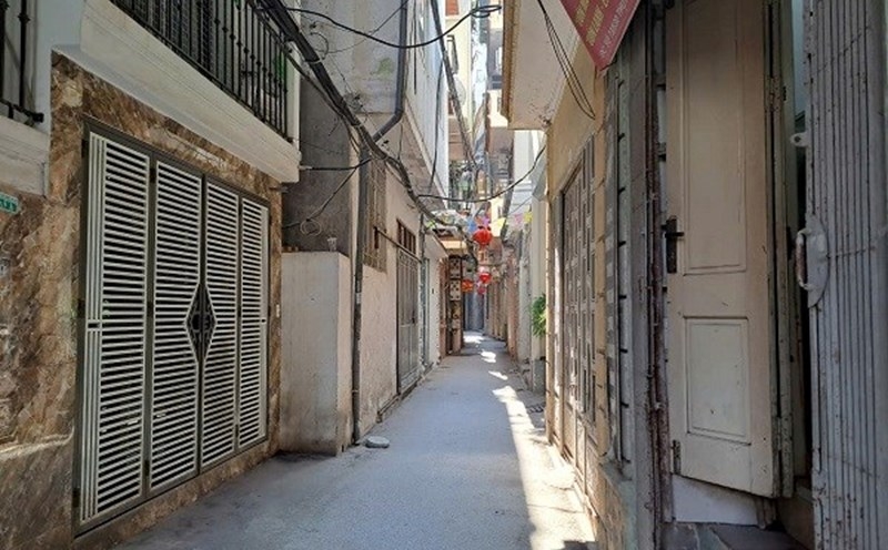 Nhiều căn nằm sâu trong ngõ vẫn hét giá trên 200 triệu/m2.