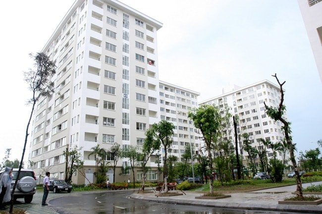 Nhiều dự án nhà ở xã hội - chiếc phao cứu sinh cho nhiều người có thu nhập trung bình.