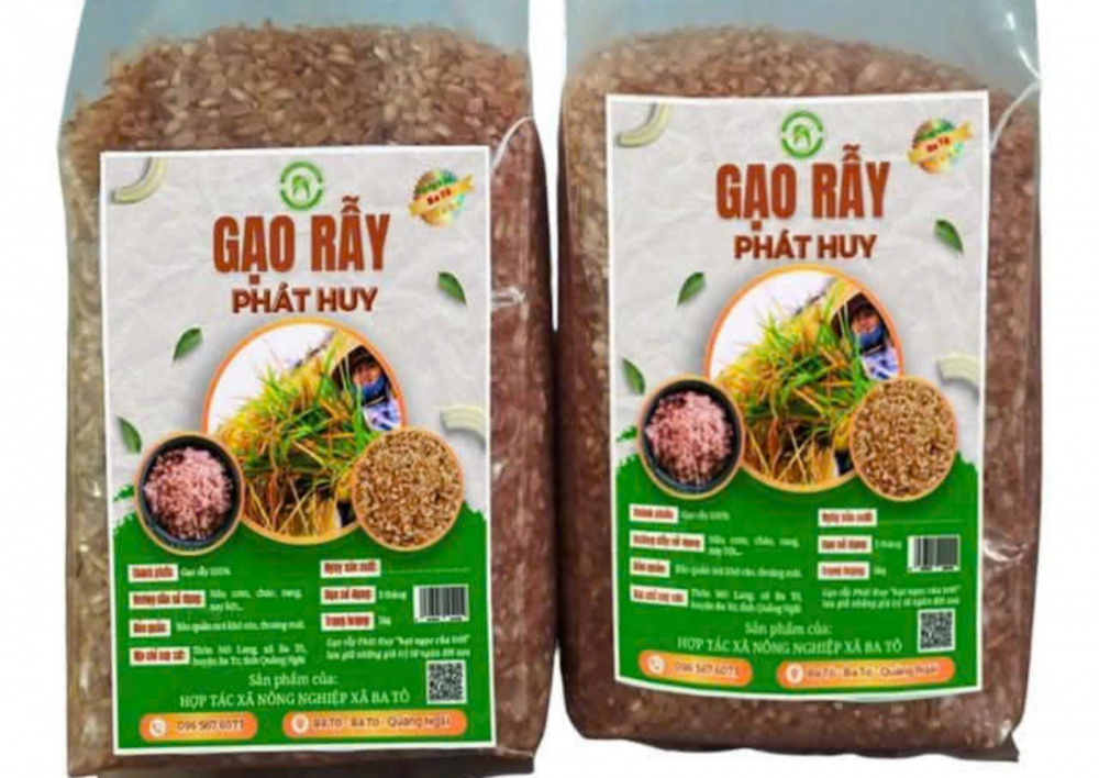 Sản phẩm Gạo rẫy Phát Huy của HTX đã đi ra khỏi bản làng đến với người tiêu dùng khắp các tỉnh thành.