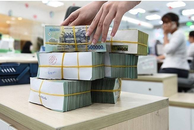 Tổng lượng tiền gửi không kỳ hạn của hệ thống ngân hàng tăng nhẹ, đạt hơn 2,85 triệu tỷ đồng, tăng 7% so với đầu năm.