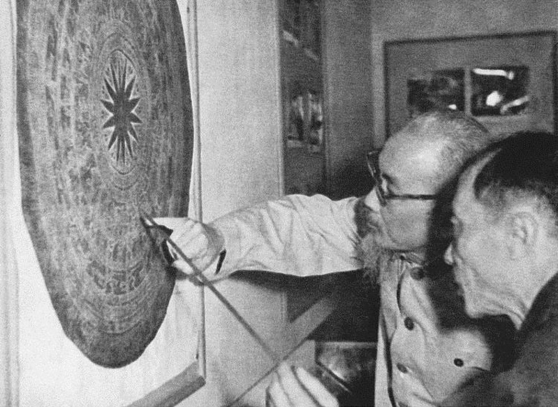 Chủ tịch Hồ Chí Minh thăm Viện Bảo tàng Lịch sử Việt Nam &lpar;1961&rpar; - Ảnh tư liệu