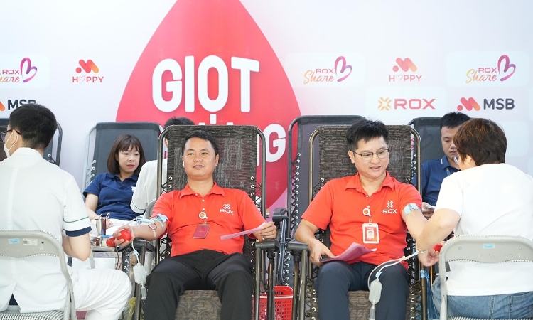Cán bộ nhân viên ROX Group chung tay hiến máu, lan tỏa giá trị sống đẹp
