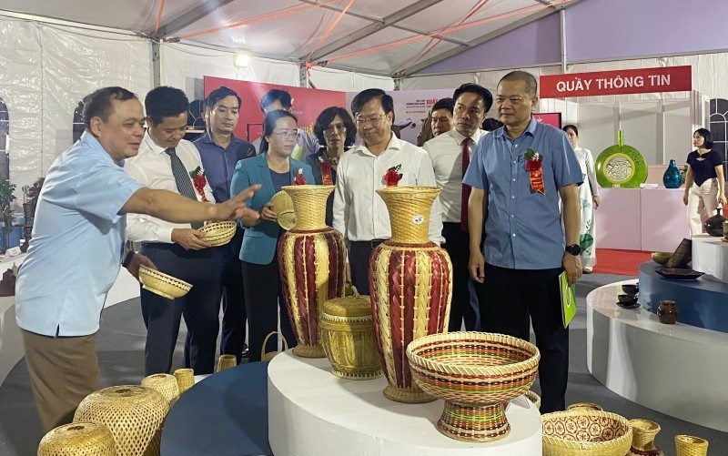 Hội chợ thương hiệu hàng xuất khẩu Việt Nam năm 2025 có quy mô 120 gian hàng, thu hút khoảng 100 doanh nghiệp, HTX tham gia.