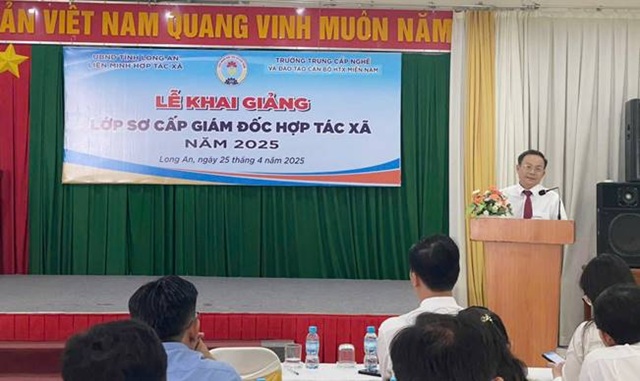 Liên minh HTX tỉnh thường xuyên phối hợp với các đơn vị thuộc Liên minh HTX Việt Nam tổ chức các lớp đào tạo cho HTX và người dân.