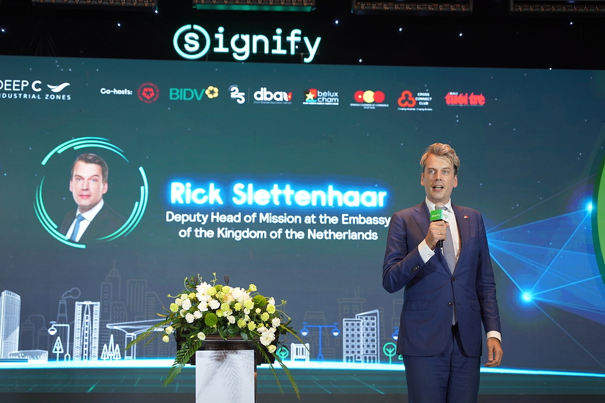 Ông Rick Slettenhaar, Phó Đại sứ Vương quốc Hà Lan tại Việt Nam phát biểu.