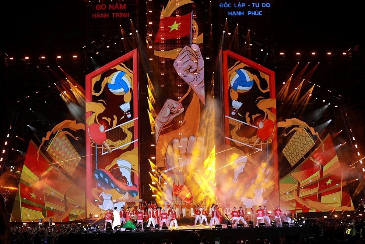 VHO - Concert “Việt Nam Trong Tôi” do Bộ VHTTDL tổ chức đã khép lại với nhiều xúc động và yêu thương.