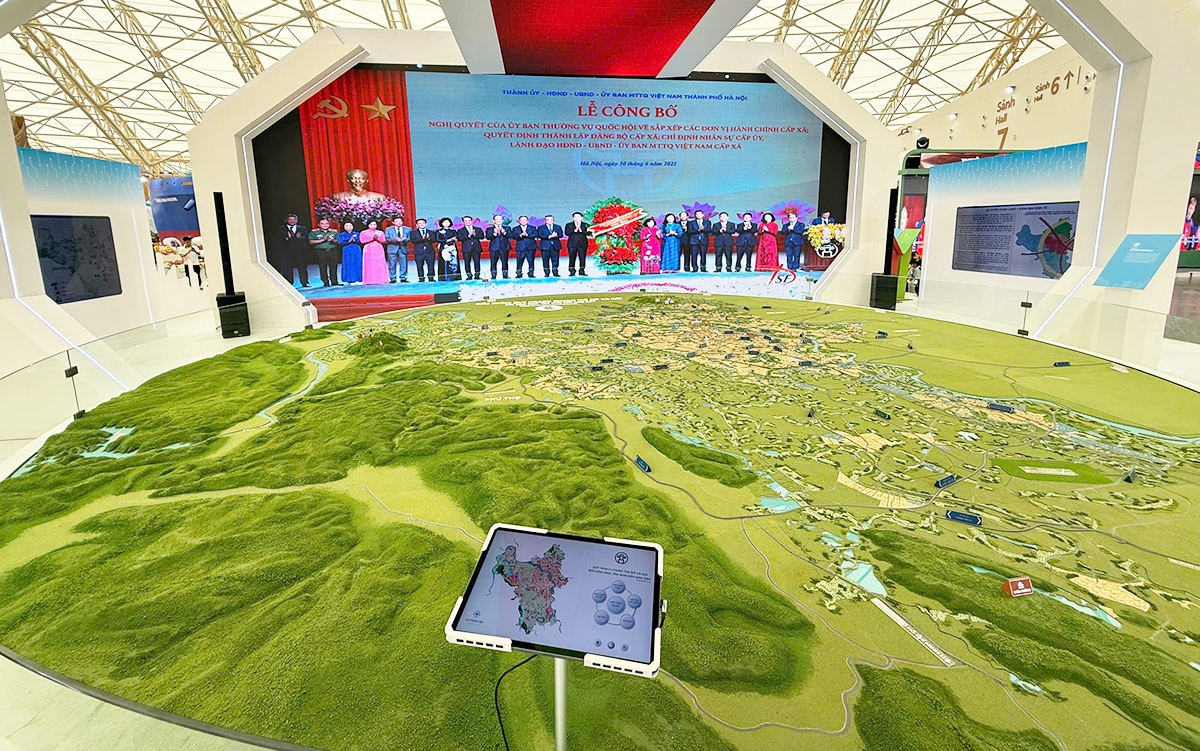 Sa bàn Quy hoạch chung Hà Nội đến năm 2045, tầm nhìn 2065 cũng sẽ được trưng bày tại triển lãm.