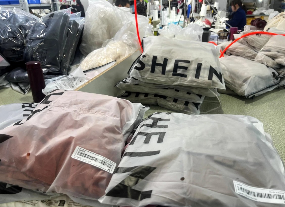 Shein đã tăng giá trung bình hơn 20% cho gần 100 mặt hàng, từ quần áo đến đồ dùng gia đình.