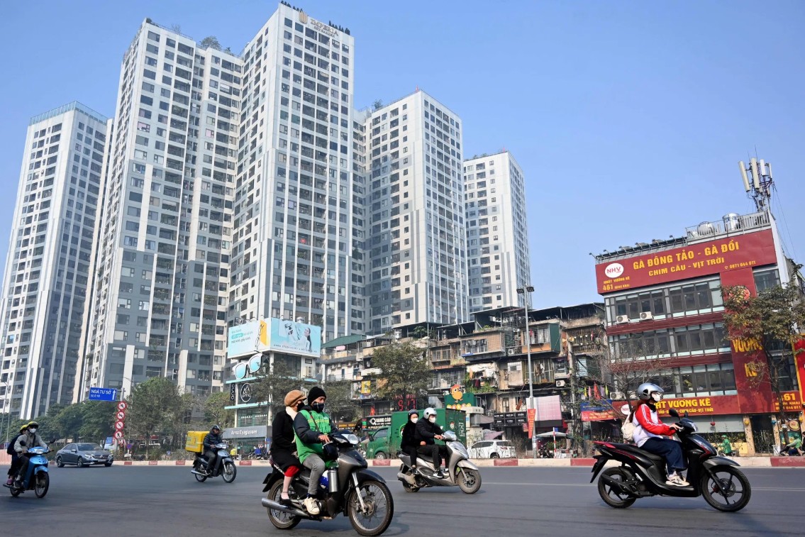 Việt Nam dẫn đầu với 67 điểm, tăng ba điểm so với năm ngoái, thể hiện tâm lý tích cực vượt trội.