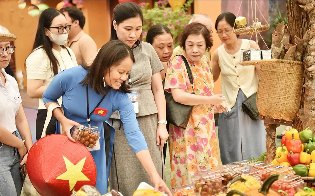 Sự hiện diện của các sản phẩm của HTX tại Triển lãm 80 năm thành tựu đất nước là minh chứng cho vai trò của khu vực kinh tế hợp tác trong 80 năm phát triển kinh tế đất nước.