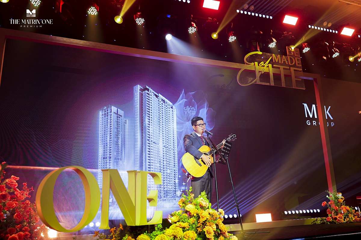 Ca khúc tri ân đến từ đại diện MIK Group.