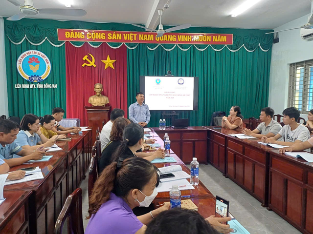 Liên minh HTX tỉnh Đồng Nai thường xuyên phối hợp với các đơn vị trực thuộc Liên minh HTX Việt Nam tổ chức các buổi tập huấn, đào tạo... nhằm nâng cao năng lực cho HTX.