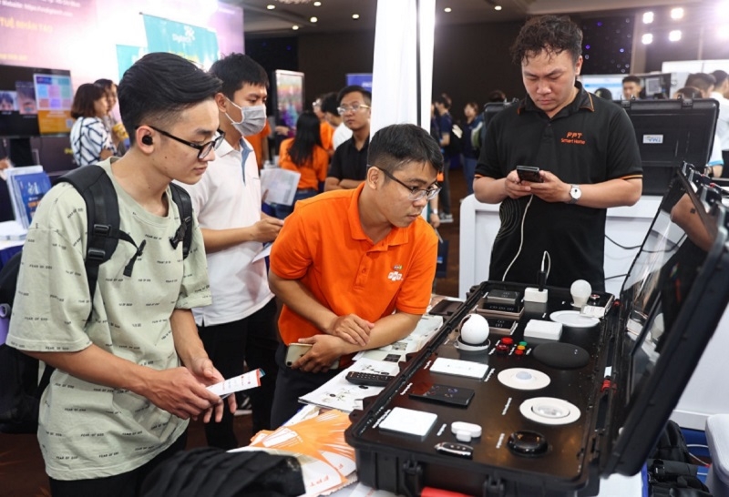 Các chuyên gia cho rằng, trí tuệ nhân tạo và dữ liệu không còn là lĩnh vực công nghệ thuần túy, mà là nhân tố cốt lõi quyết định chủ quyền, sức cạnh tranh và vị thế quốc gia trong kỷ nguyên mới.