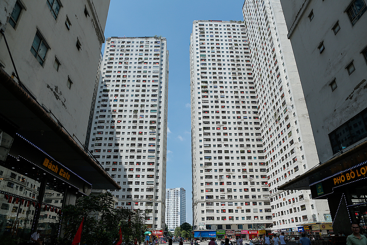 Dù hạ tầng xuống cấp, giá chung cư tại dự án HH Linh Đàm vẫn chưa bao giờ hết nóng.