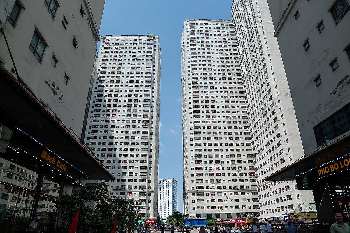 Dù hạ tầng xuống cấp, giá chung cư tại dự án HH Linh Đàm vẫn chưa bao giờ hết nóng.