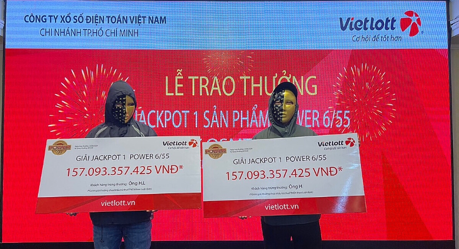 Nhiều tỷ phú bước ra từ Vietlott, nhưng rất ít người dám công khai nhận giải.