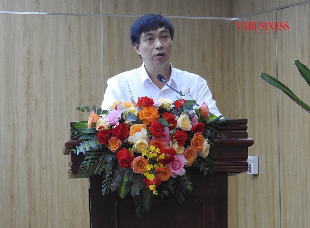 Ông Bùi Nguyễn Anh Tuấn, Phó Cục trưởng Cục Quản lý và Phát triển thị trường trong nước &lpar;Bộ Công Thương&rpar; phát biểu tại Hội thảo.