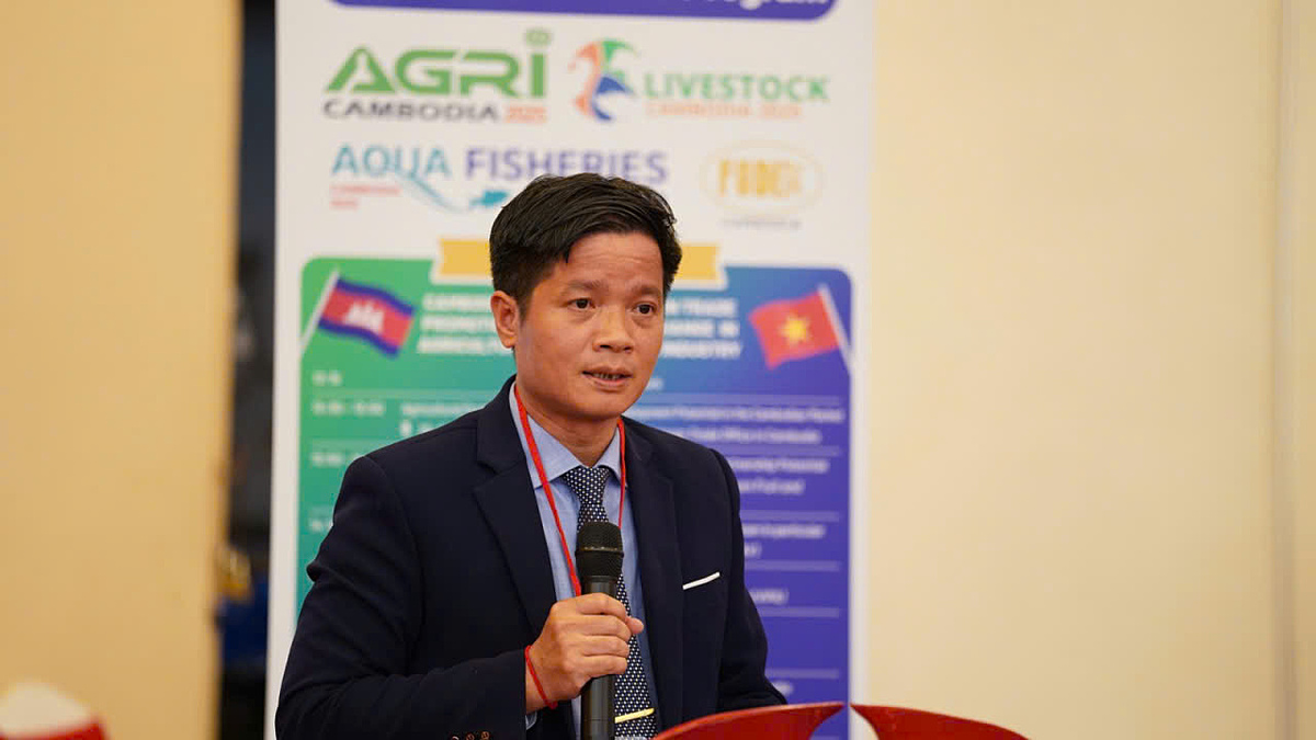 Ông Đỗ Việt Phương, Tham tán thương mại, Thương vụ Việt Nam tại Campuchia phát biểu trong lễ khai mạc Hội chợ.