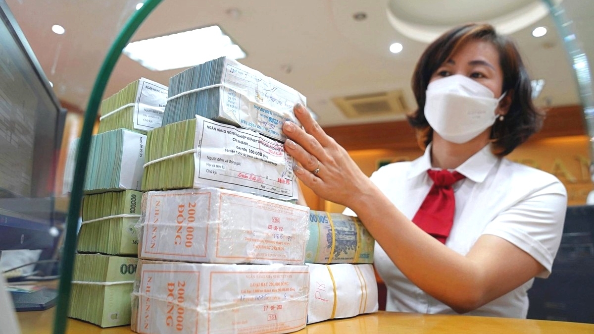 8 tháng đầu năm có hơn 22,5 triệu tỷ đồng đã được huy động từ ngân hàng và thị trường vốn, góp phần đáp ứng nhu cầu vốn trung, dài hạn cho nền kinh tế và doanh nghiệp.