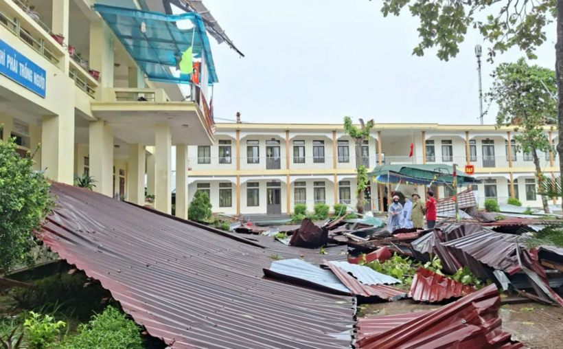 Ước chi hơn 357 tỷ đồng bảo hiểm thiệt hại do bão số 10.