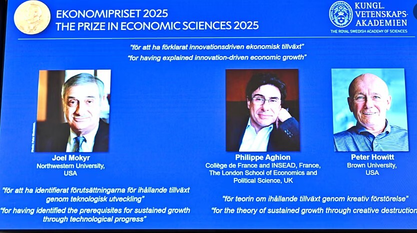 Màn hình hiển thị chân dung của 3 học giả đoạt giải năm 2025.