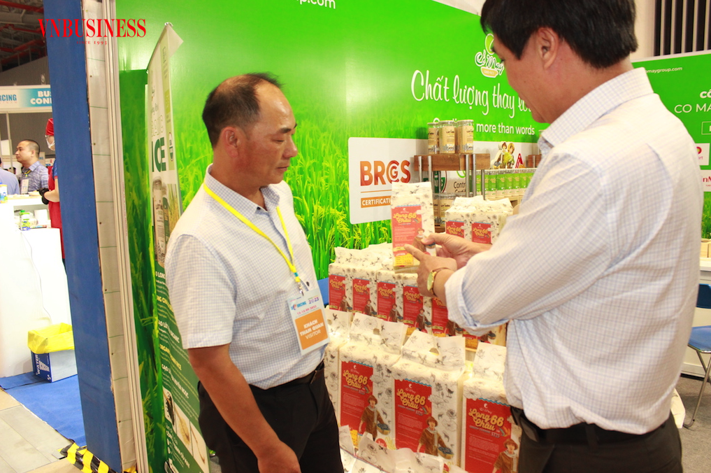 Các DN xuất khẩu gạo cần tuân thủ nghiêm túc quy trình kiểm dịch và khai báo hải quan khi xuất khẩu.