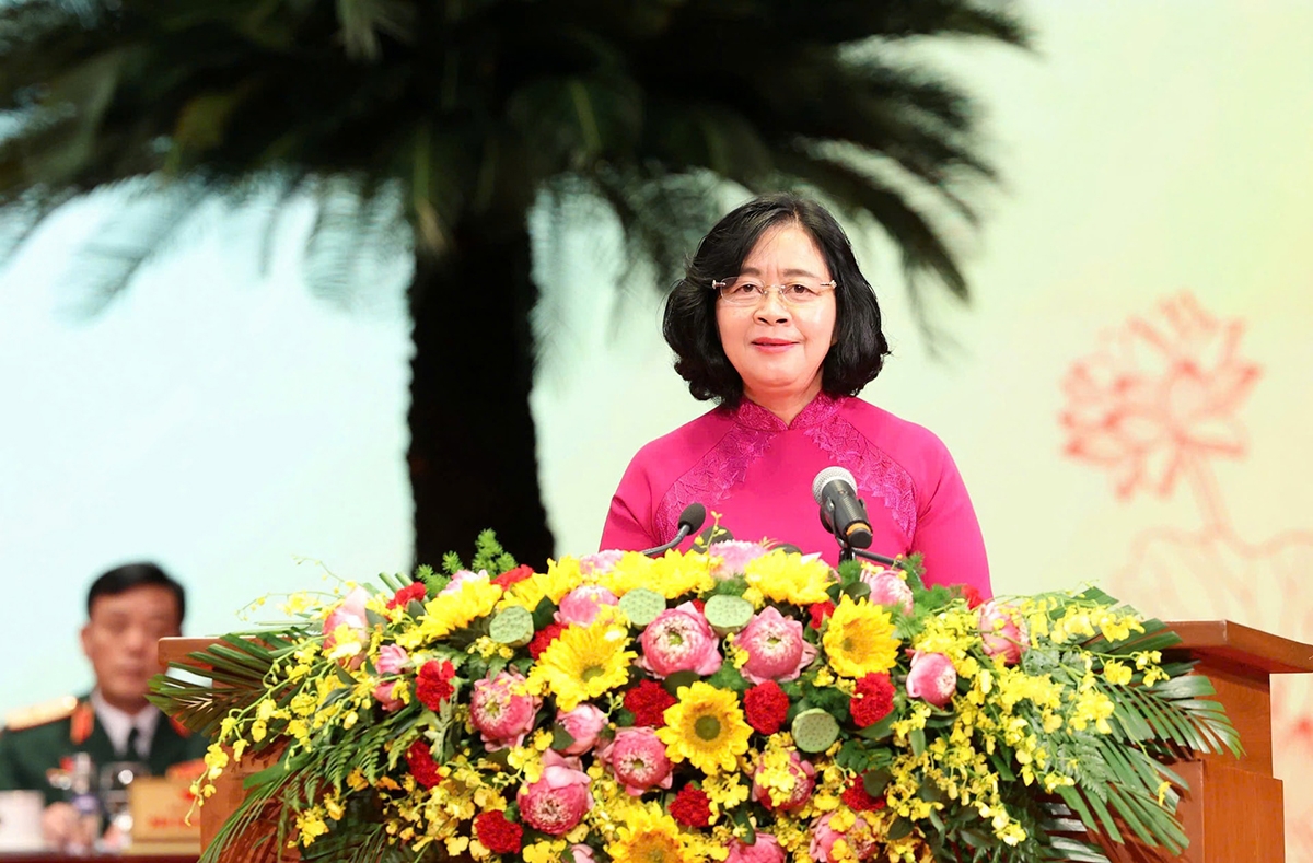 Bí thư Thành ủy Hà Nội Bùi Thị Minh Hoài phát biểu khai mạc Đại hội.