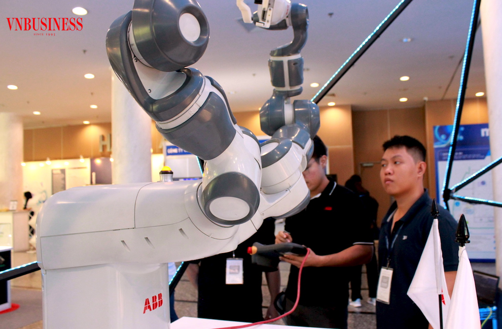 Ngày càng nhiều DN Việt xem năng lực “tự chủ công nghệ” như yếu tố then chốt giúp họ chuyển mình, là “vũ khí cạnh tranh”.